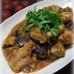 A picture of Fried Eggplant and Chicken with Mizore Sauce (Namban-style).