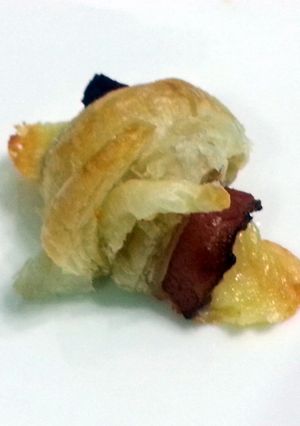A picture of Mini Puff Pastry.