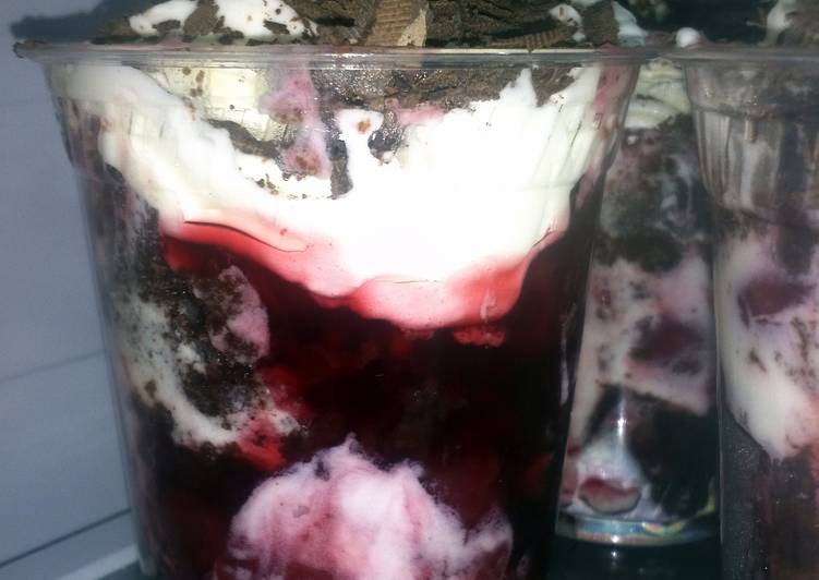 Recipe of Quick black forest cake parfait