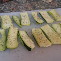 A picture of Crispy & healthy Courgette snacks.