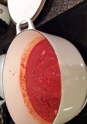 A picture of Mom's Spaghetti Sauce.