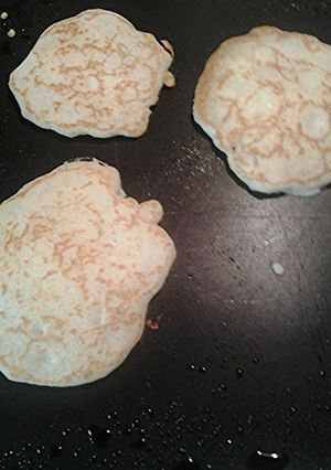 A picture of Fried Coconutbread.