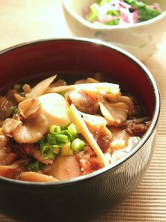 A picture of Yamagata-Style Stewed Taro Root.