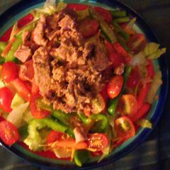 A picture of Beautiful Tuna Salad.