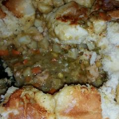 Lip smacken chicken and biscuits A picture of Lip smacken chicken and biscuits.