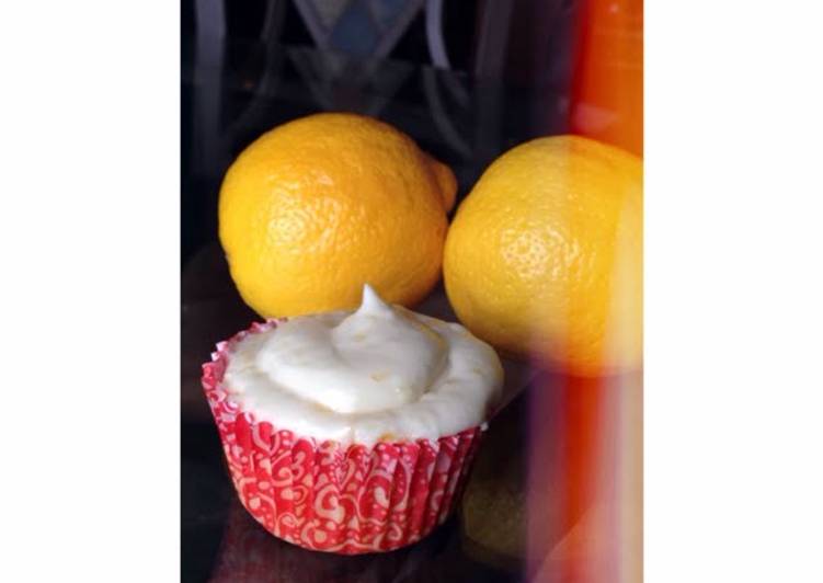 Recipe of Super Quick Lemon Blossom Cupcake