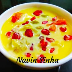 A picture of Fruit Custard.