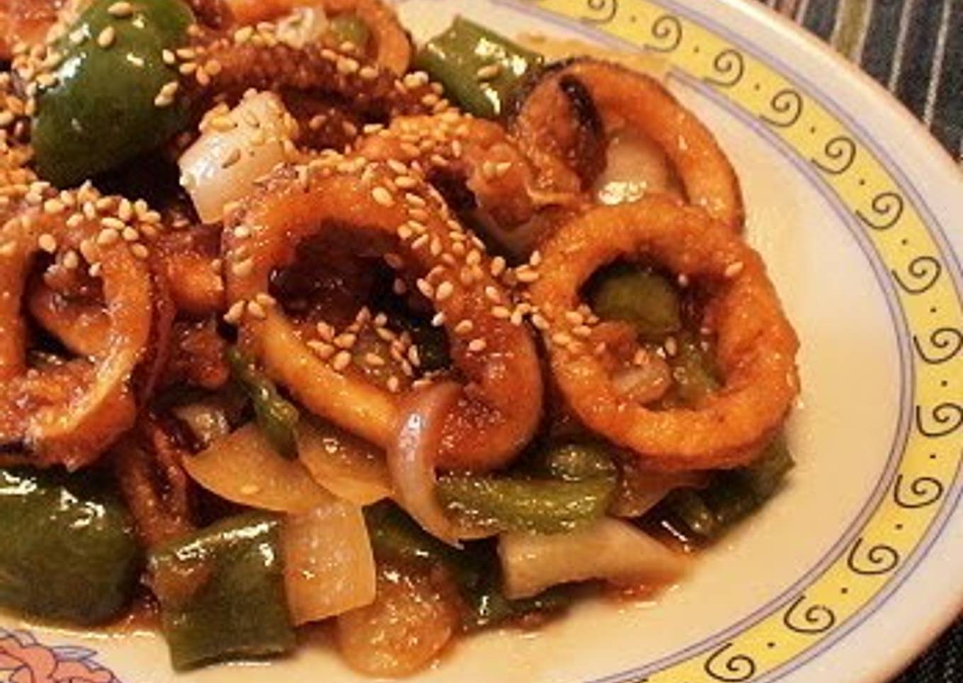 Refreshing Squid Stir-Fry with Pre-Made Sushi Vinegar