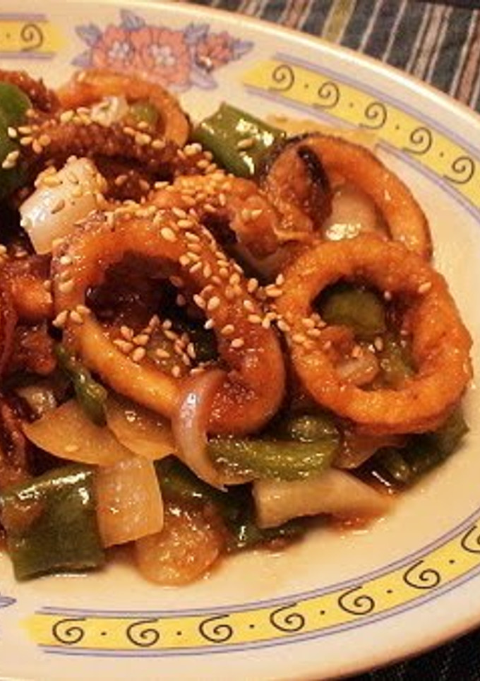 A picture of Refreshing Squid Stir-Fry with Pre-Made Sushi Vinegar.