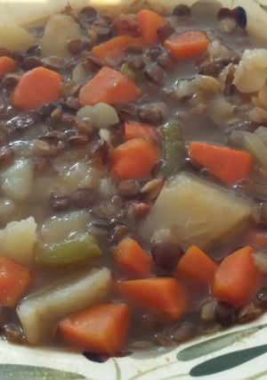 A picture of Lentils soup.