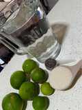 Agua de limón con chía