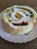 Torta girella alla doppia crema e mirtilli