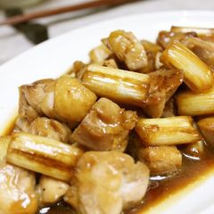 A picture of Quick & Easy Skewer-Free Yakitori with Japanese Leek.