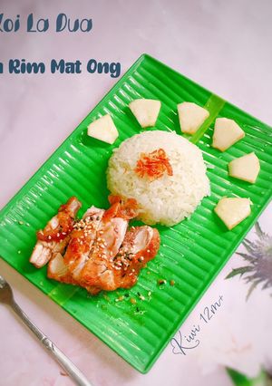 Hình của món Xôi Lá Dứa - Gà Rim Mật Ong.