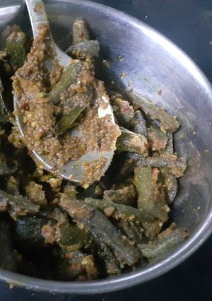 मसाला भिंडी (masala bhindi recipe in Hindi) रेसिपी मुख्य फोटो