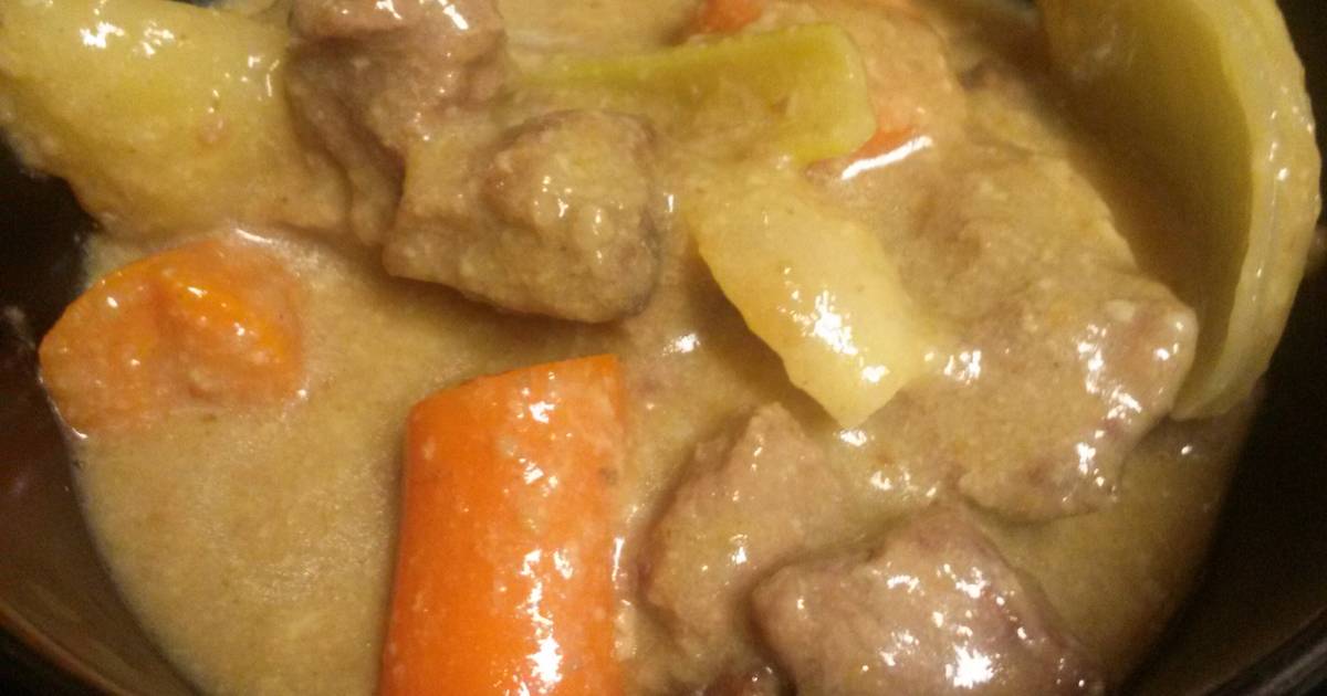 Beef stew with gravy Recipe by Ceemarie Cookpad