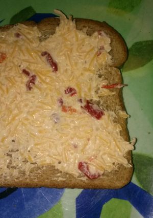 A picture of Low fat southern style pimento cheese spread.