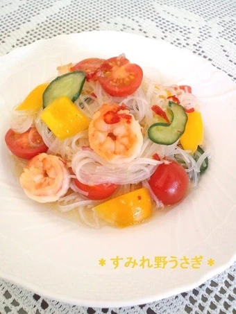 Simple Way Make Recipe Asian-style Salad with Cellophane Noodles and Shrimp that is  Makes Drooling, Can Spoil the Tongue}