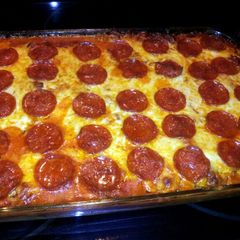 A picture of Baked spaghetti with cream cheese.