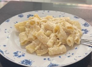 Foto de Macarrão com Molho Branco