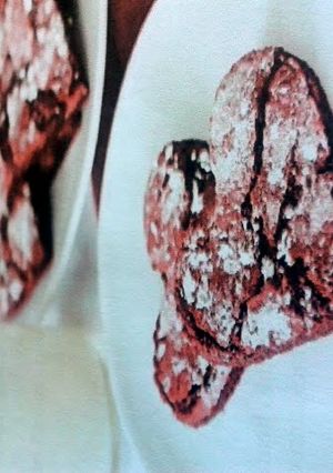 A picture of Red Velvet Cookies :).