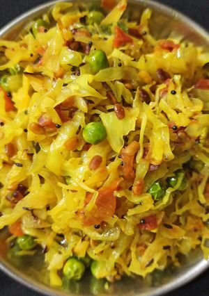 सात्विक कोबी (satvik kobi recipe in marathi) रेसिपी चे मुख्य फोटो 