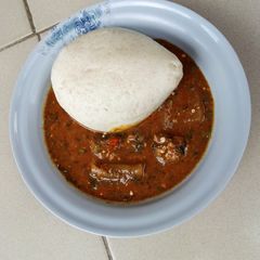 A picture of Miyar obgono da kubewa.