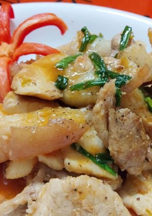 Hình của món Thịt rim cay.