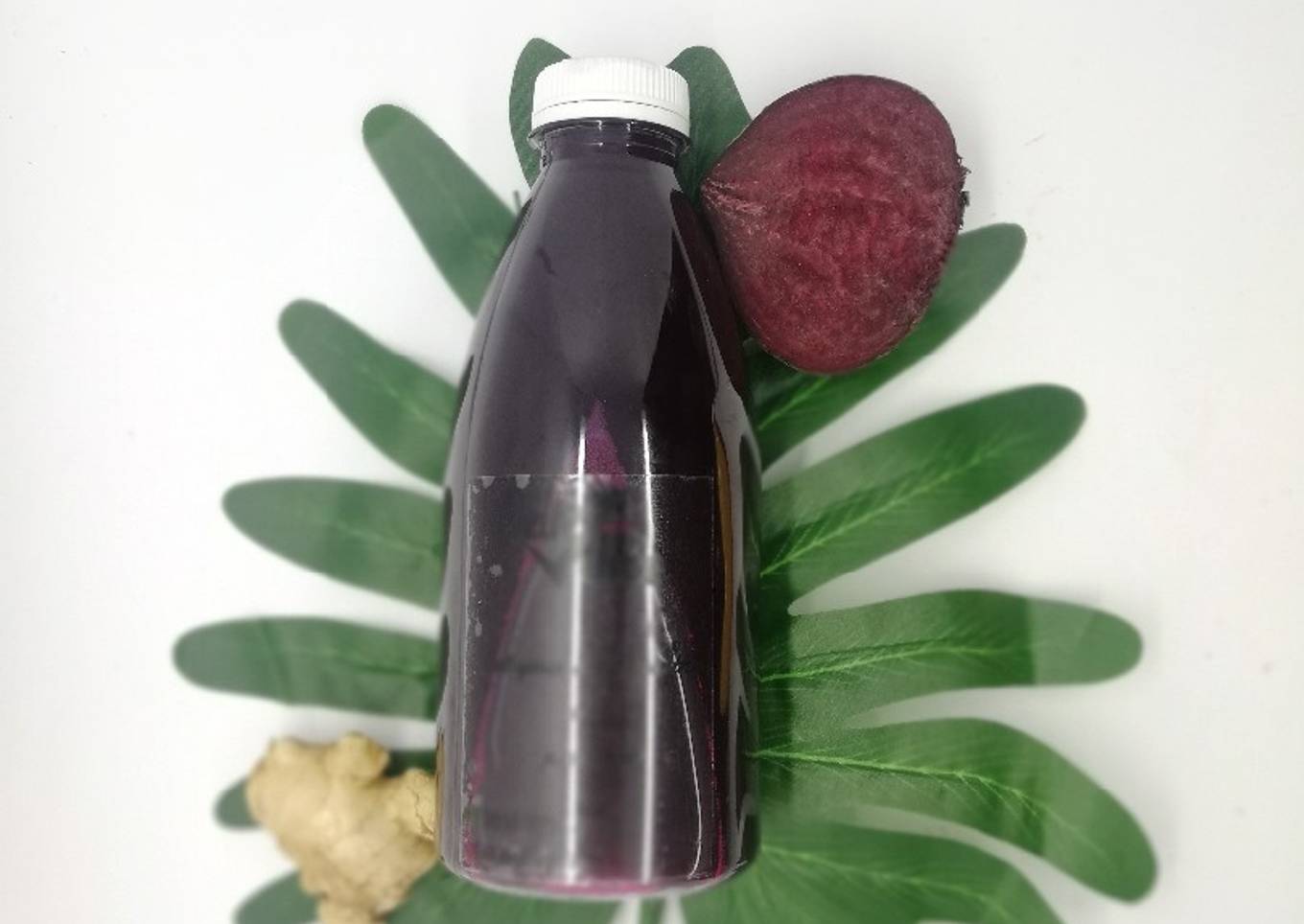 Jus buah Bit dan jahe bakar