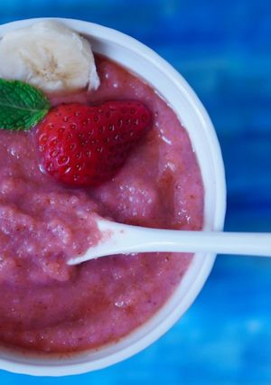 A picture of Fruity Oats Porridge.