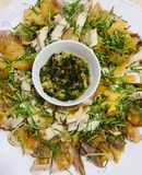 Gà luộc nguyên con không cần nước, thái kiểu lóc xương không cần chặt, và nước dùng gà ngon từ xương