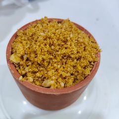 A picture of Peanut chutney.