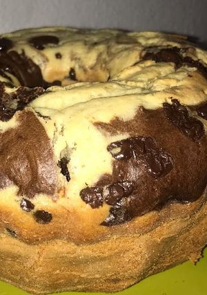 Una foto de Torta (queque) Choco-Vainilla 😍 (apto aplv)
