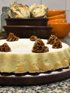 Una foto de Tarta de RICOTA con DULCE DE LECHE 🐮