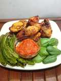 113. Ayam Sasando dan Lalapan
