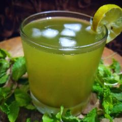 Mint lemonade A picture of Mint lemonade.