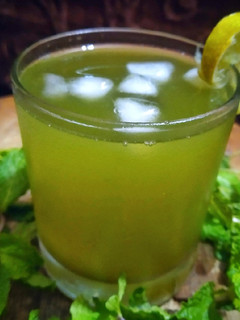 A picture of Mint lemonade.