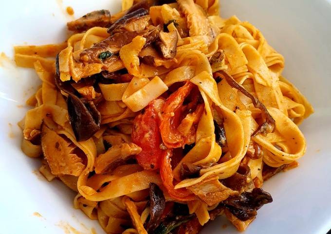 tagliatelli-de-trufa-con-setas-deshidratadas-foto-principal.jpg