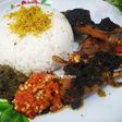 Bebek Ungkep Bumbu Hitam