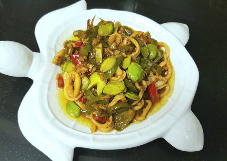 Rahasia Bikin Cumi Pete Cabe Ijo yang Bikin Ngiler