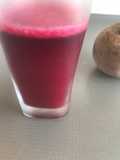 Jugo de remolacha en extractor