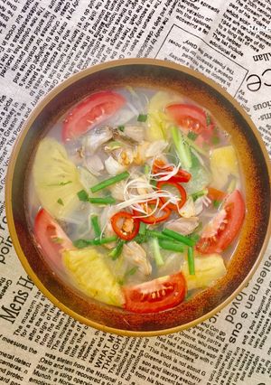 Hình của món Canh Chua Trai Sông.