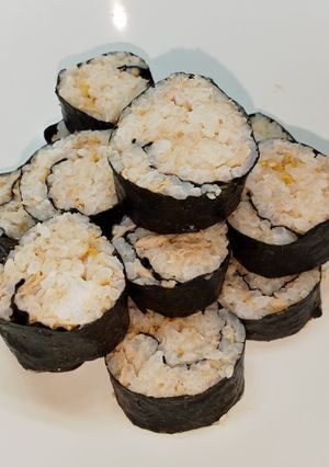 รูปของ คิมบับทูน่ามายองเนส (Tuna Mayonnaise Kimbap)