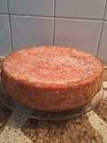 Bizcochuelo con gelatina de frambuesa
