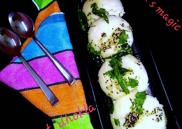 How to Make Any-night-of-the-week Instant sooji dhokla
