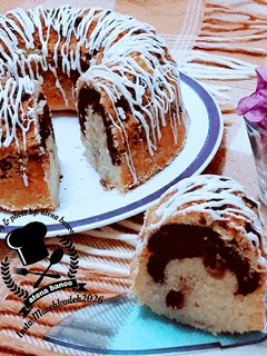 عکسی از دستور کیک دو رنگ کشمشی آتنا