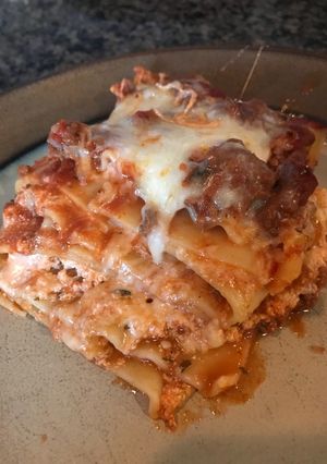 A picture of Lasagna.