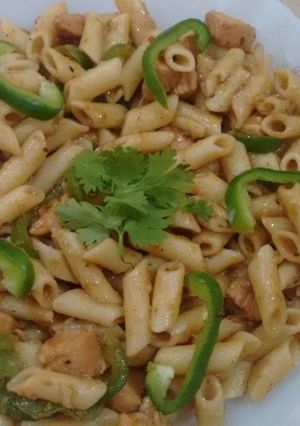 A picture of Easy And Fast Chicken Macroni.