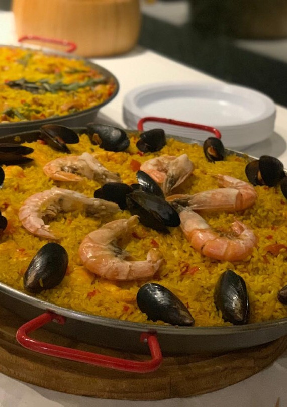 Una foto de Paella de mariscos