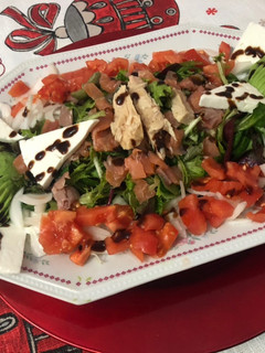 Una foto de Ensalada variada sin más